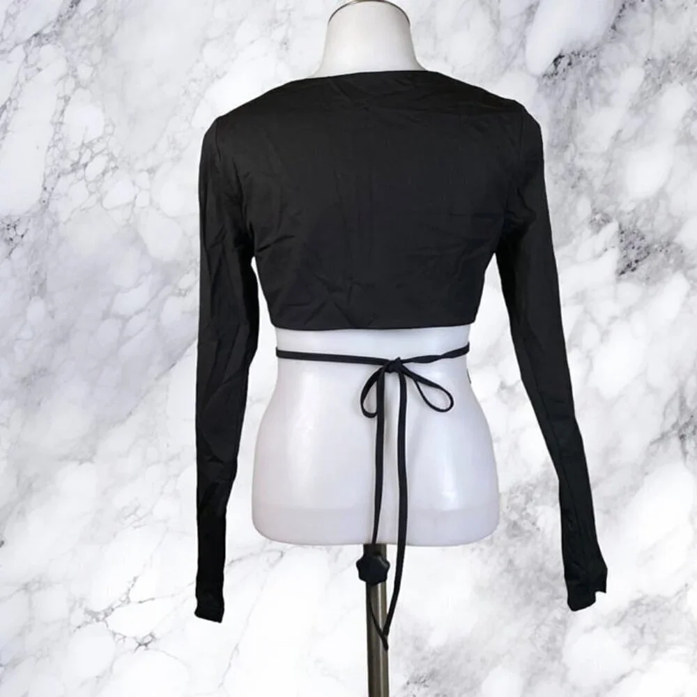 Superdown Hannah Open Back Top - Black
